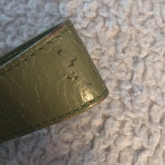 HOBO INTERNATIONAL GREEN WRISTLET CLUTCH BAG SOFT - Picture 6 of 8